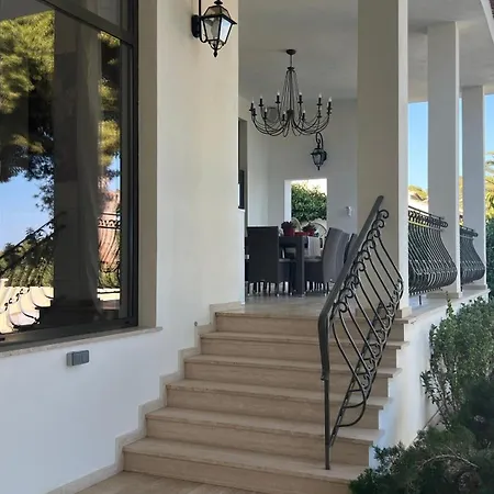 Willa Luxury Dream House